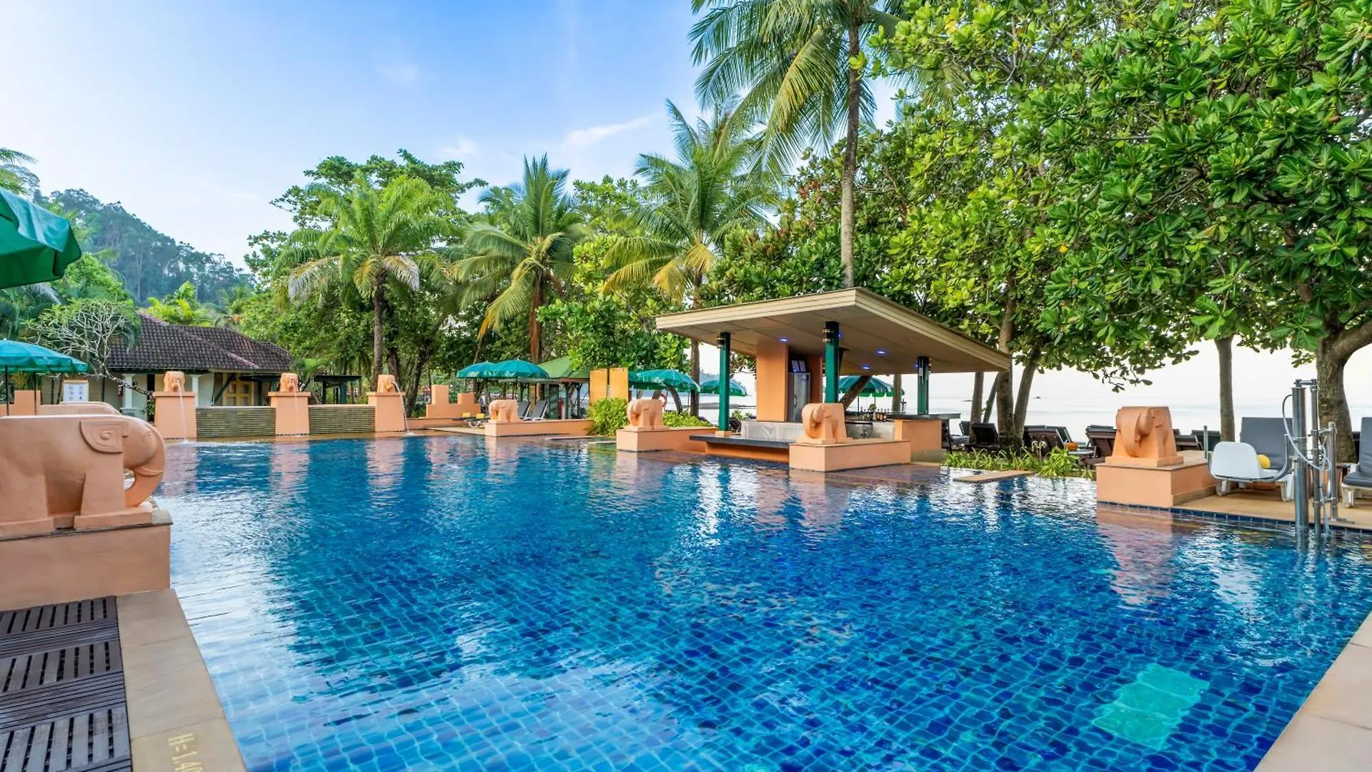 ****  Baan Khaolak Beach Resort Khao Lak Thailand